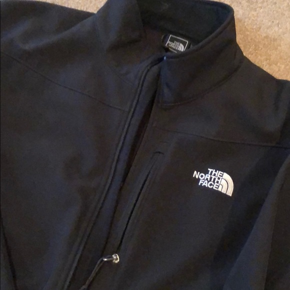 Men’s- The North Face TNF APEX Jacket - Picture 2 of 4